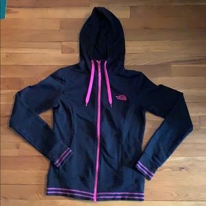 North Face Women’s xs zip up swearshirt